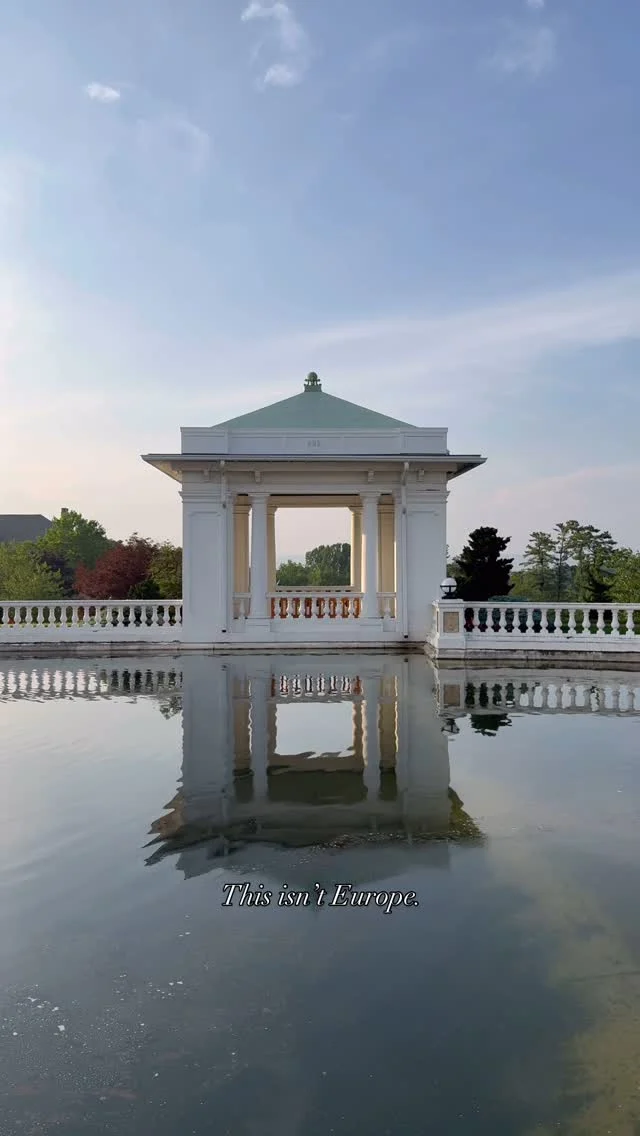Forever looking for places in PA that give me this vibe🤍 
#travelreel #thehotelhershey #hersheypa #discovertravel